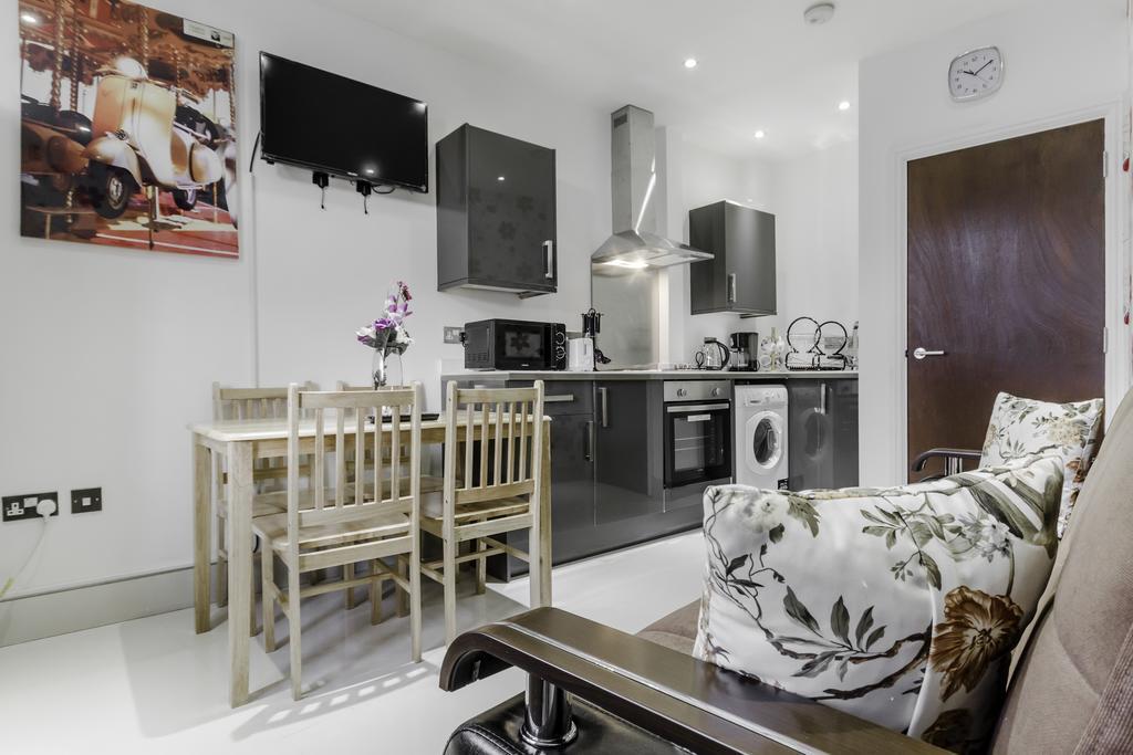 City Gate Serviced Apartments لندن الغرفة الصورة